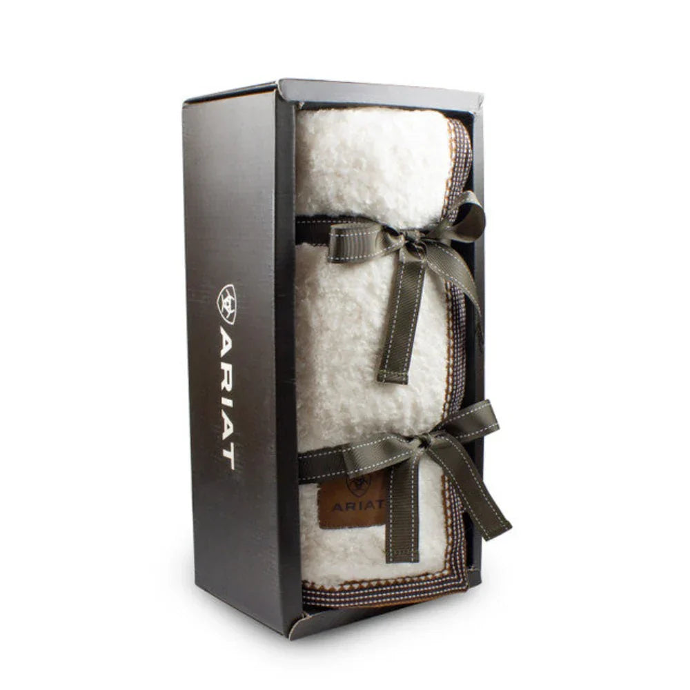 Ariat Snuggle Blanket | Appaloosa
